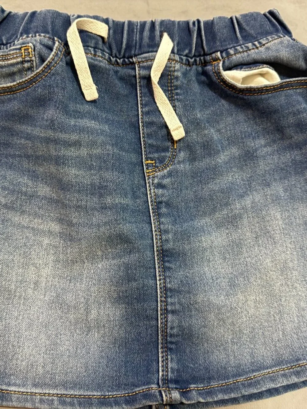 GAP Girls Denim Pull-On Mini Skirt Size Large Blue  SKU020